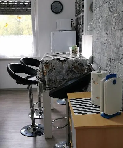 Apartman Monteurwohnung 1 *